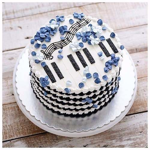 SKUCAK186-Music-Theme-Cake-Dubai.jpg